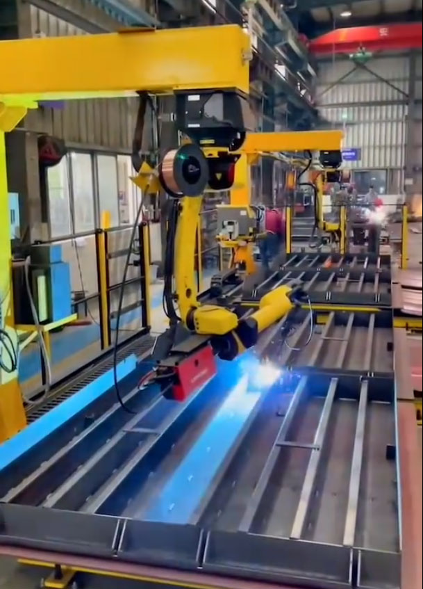 机器人焊接卸货平台/登车桥